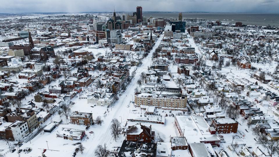 Buffalo -- a city in Erie County that is no stranger to foul winter weather -- is the epicentre of the crisis, buried under staggering amounts of snow.