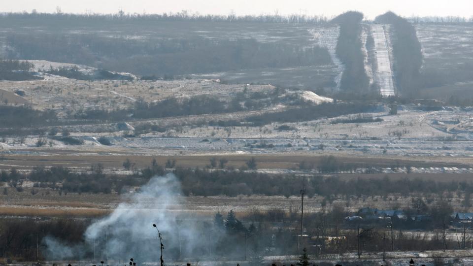 Plumes of smoke rise at the front line in Donbass city of Bakhmut.