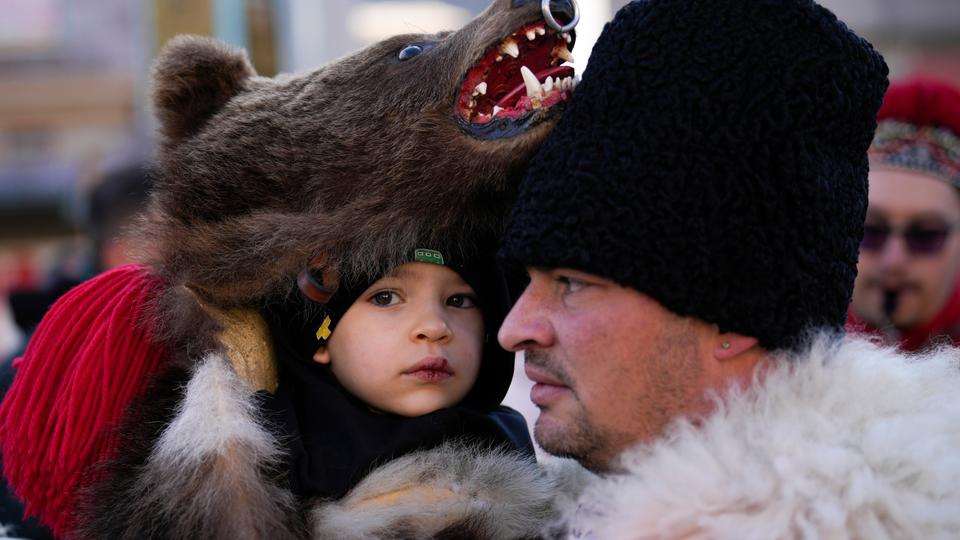 Fur costumes and dances in spotlight at Romania's 'dancing bears festival'