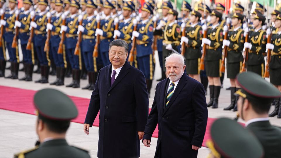 Brazilian President Luiz Inacio Lula da Silva and Chinese President Xi Jinping attend a welcoming ceremony at the Great Hall of the People in Beijing on Friday.