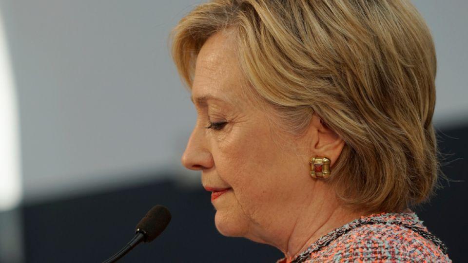 Fbi Interviews Hillary Clinton Over Email Controversy