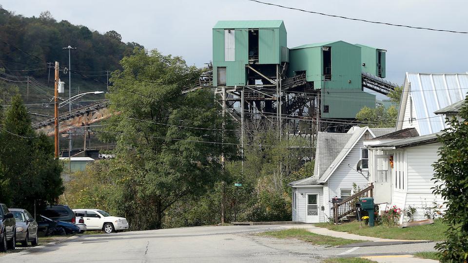 Pennsylvania's energy industry evolves as coal miners await comeback