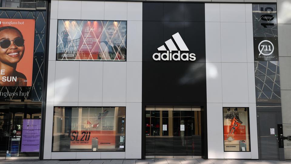 Adidas and H\u0026M not able to pay rents in Germany