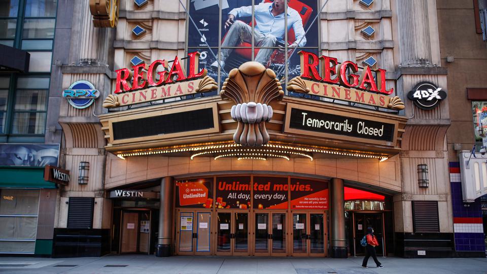 US movie theatre operators aim for a late-summer ...