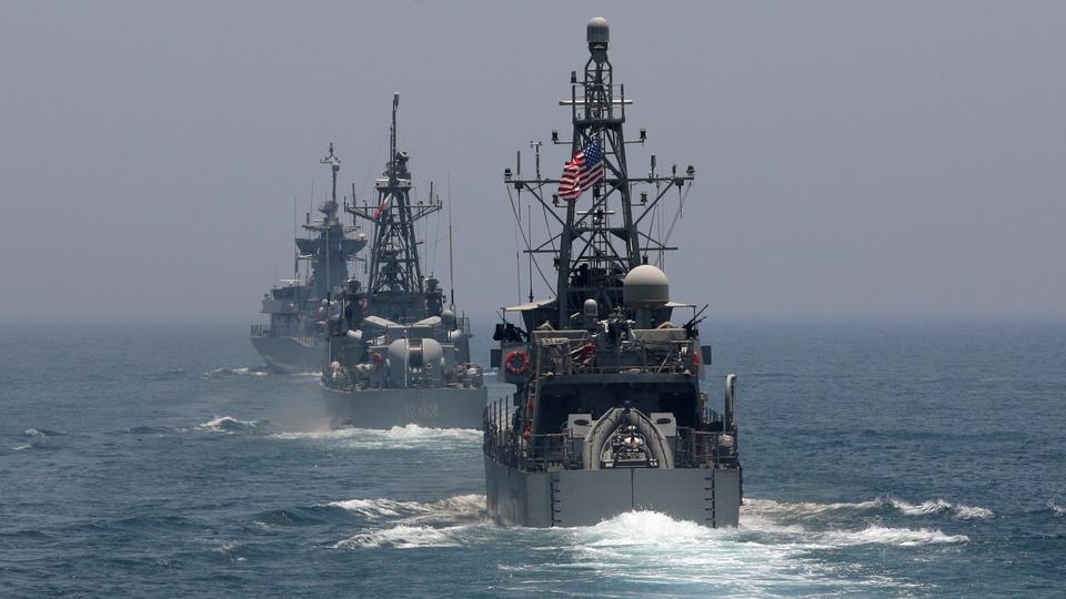 Us Navy Issues New Guidelines After Close Iran Encounters