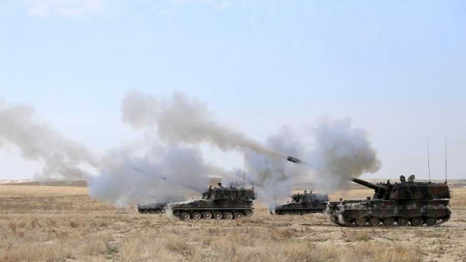 File photo shows Turkish Army howitzers during a military drill, June 18, 2014.