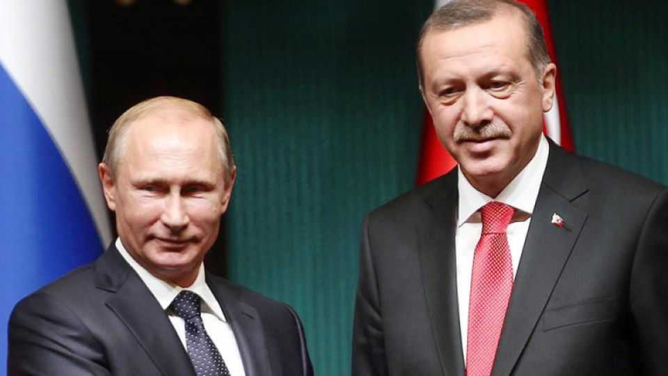 File photo of Russian President Vladimir Putin (left) and Turkish President Recep Tayyip Erdogan (right) during a joint press conference.