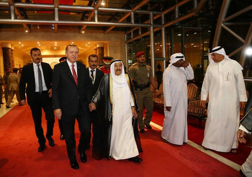 President Erdogan met Kuwaiti Emir Sheikh Sabah al Ahmed al Cabir es Sabah on July 23 in Kuwait.
