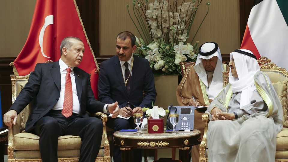 President of Turkey Recep Tayyip Erdogan meets Kuwaiti Emir Sabah al Ahmad al Jaber al Sabah at Bayan Palace in Hawally, Kuwait on November 14, 2017.
