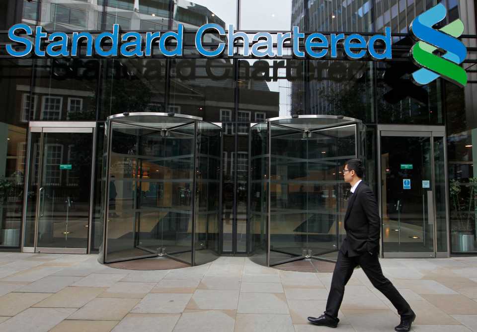 Standard Chartered Bank is among many international financial institutions which violated US's Iran sanctions. But bank executives hardly ever faced any criminal charge.
