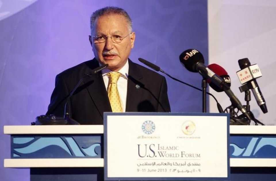 Former secretary general Ekmeleddin Ihsanoglu speaks during the US-Islamic World Forum organised by the Organization of Islamic Cooperation (OIC) in Doha, June 9, 2013.
