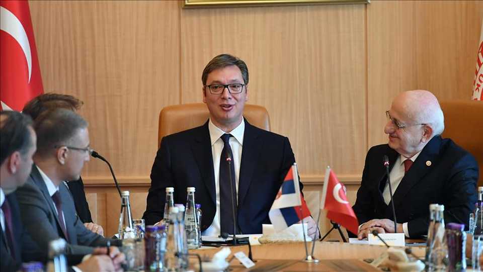 President of Serbia Aleksandar Vucic (C), during a meeting with Ismail Kahraman (R), Turkey’s parliament speaker, May 7 2018.