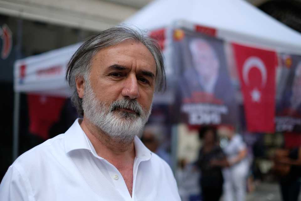 Huseyin Ozhan says “Ince will bring justice and rule of law to the country and he will decrease tensions among the public. Our country need this.” Taksim, Istanbul, June 7, 2018.