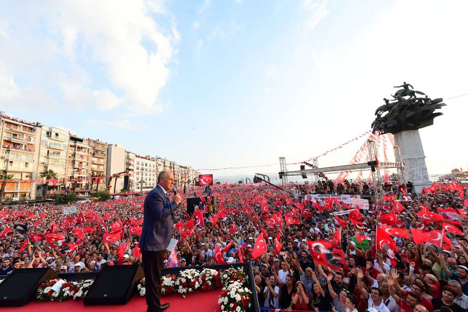 Republican People’s Party's (CHP) presidential candidate Muharrem Ince addresses the crowd during his party's rally at the Gundogdu Square in Izmir, Turkey on June 21, 2018.