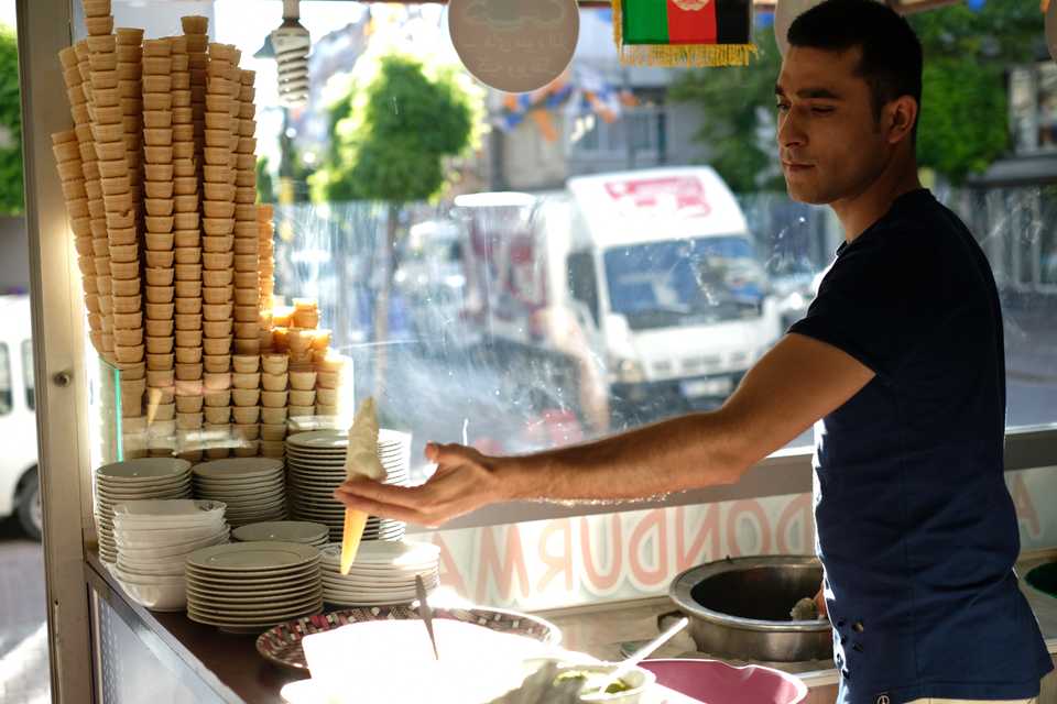 Habibjan owns an ice cream shop in Istanbul’s Zeytinburnu district, where most of the Afghan refugees live. June 13, 2018, Zeytinburnu, Istanbul. (Bilge Kotan/TRT World)