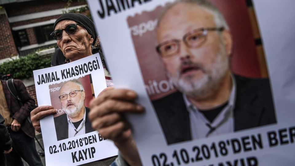 Turkish reports say Khashoggi was brutally murdered and dismembered inside the consulate by members of an assassination squad with alleged ties to Saudi Crown Prince Mohammed bin Salman. (October 9, 2018)