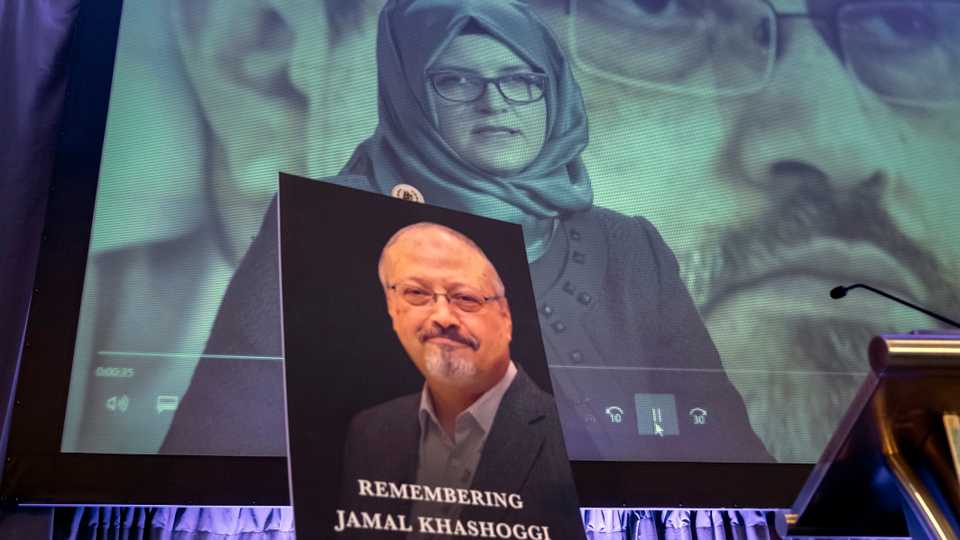 A video image of Hatice Cengiz, fiancee of slain Saudi journalist Jamal Khashoggi, is played during an event to remember Khashoggi in Washington on November 2, 2018.
