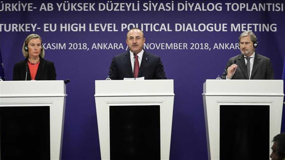 Turkey's Mevlut Cavusoglu speaks during a joint press conference with EU Foreign Policy Chief Federica Mogherini and EU Neighbourhood Policy Minister Johannes Hahn in Turkey's capital, Ankara. (November 22, 2018)