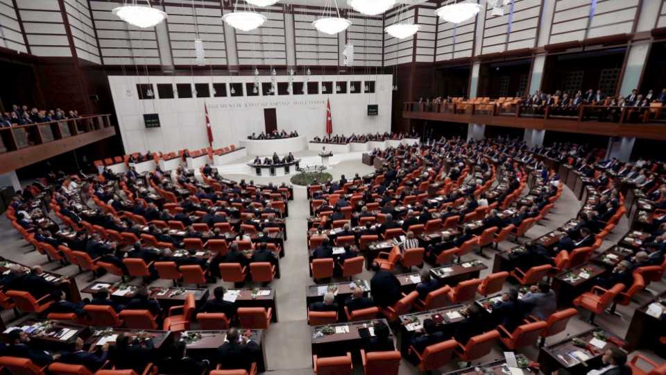 A newly proposed Turkish constitution will be put to a referendum in the next few months if parliament passes the reform bill.