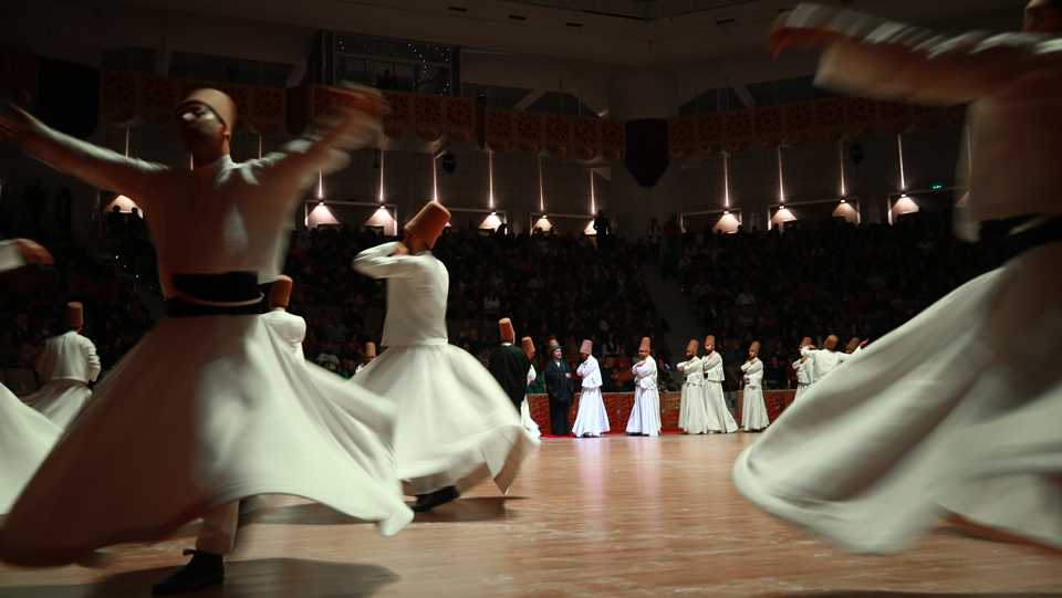 Members of Konya Turkish Sufi Music Ensemble perform Sema ceremony during an event to commemorate 745th death anniversary of Mevlana Jalaluddin al Rumi, in Konya, Turkey (December 17, 2018).
