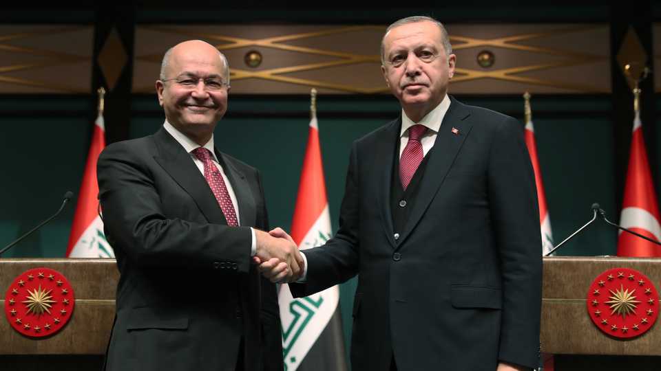 Iraqi President Barham Salih (L) and Turkey's President Recep Tayyip Erdogan (R) at their joint press conference at the Presidential Complex in Ankara, Turkey on January 03, 2019.
