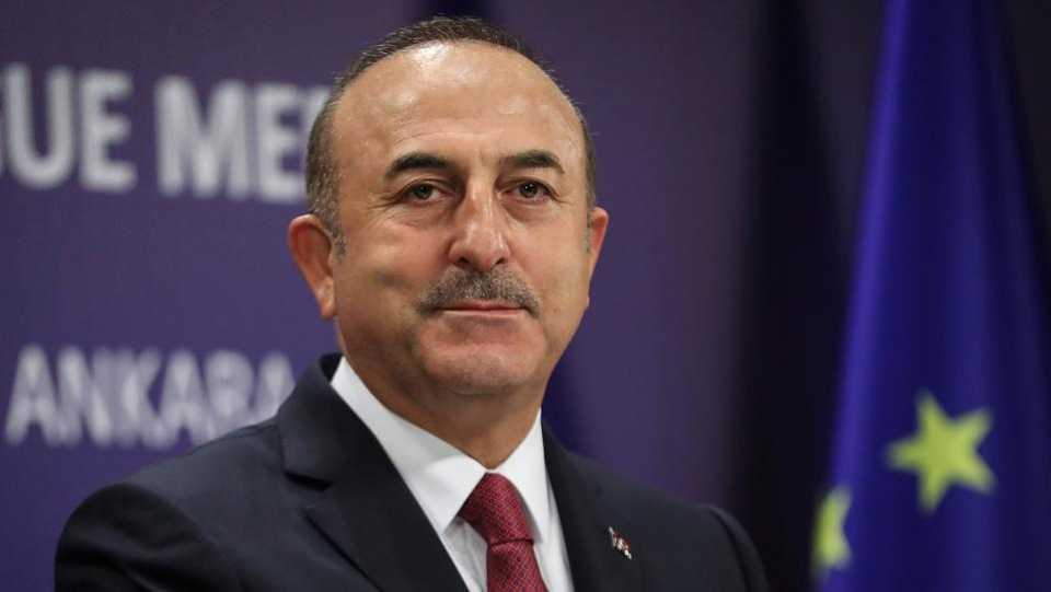Turkish FM Mevlust Cavusoglu says he does not expect the US to impose sanctions on Ankara over its purchase of S-400s. The Trump administration, however, removed Turkey from the F-35 stealth jet programme after S-400 hardware started arriving in Ankara.