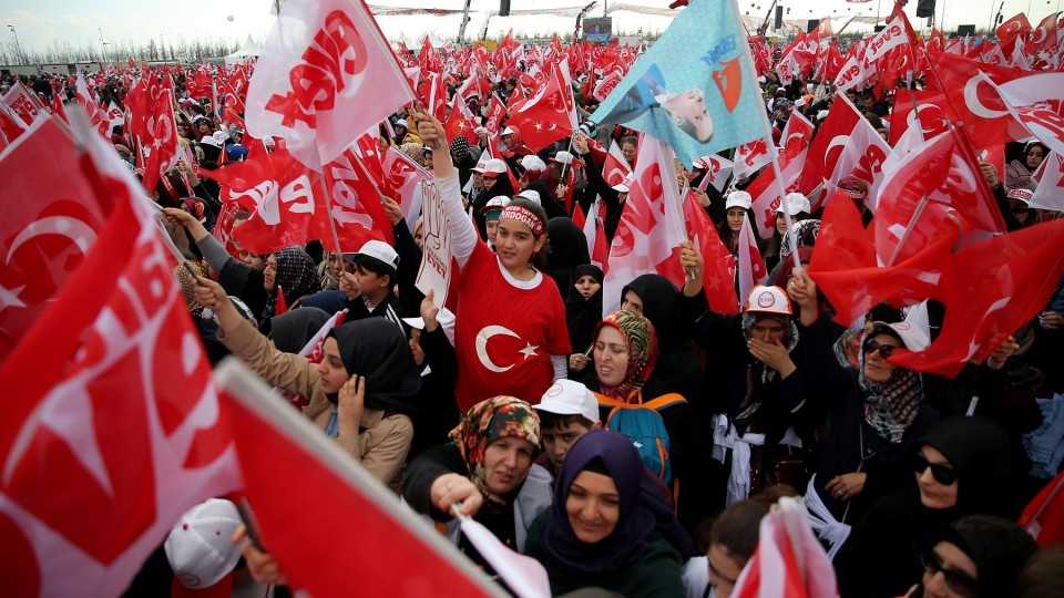As many as one million people are expected to attend the "Yes" camp rally which will be addressed by Turkish President Recep Tayyip Erdogan in Istanbul on April 8, 2017.