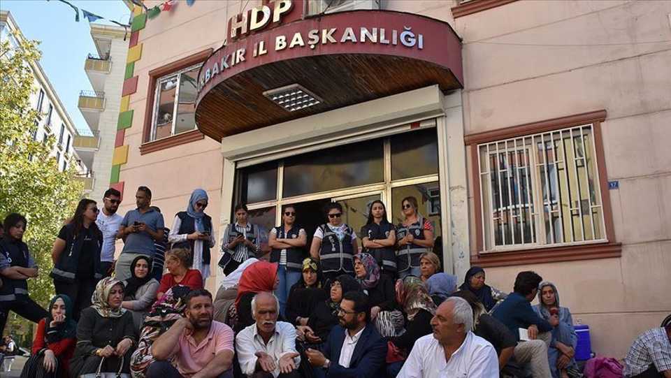 Turkish artists support mothers who stage sit-in protests outside office of Peoples' Democratic Party in SE Turkey on September 8, 2019.