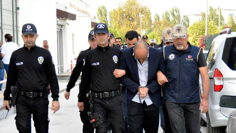 At least two of the nine suspects arrested in an operation against Daesh and Al Qaeda in Adana were released and seven deported.