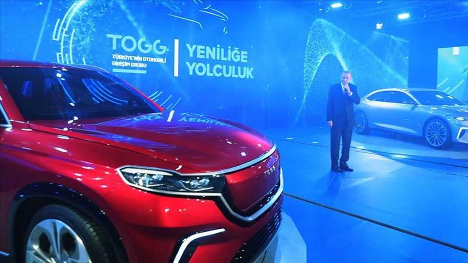 President Erdogan placed an advance order for the SUV and later sat behind the wheel of one of the electric cars.