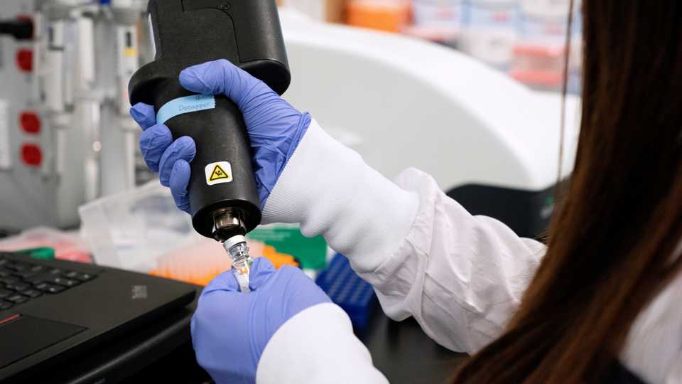 A scientist at RNA medicines company Arcturus Therapeutics researches a vaccine for the novel coronavirus at a laboratory in San Diego, California, US, March 17, 2020.