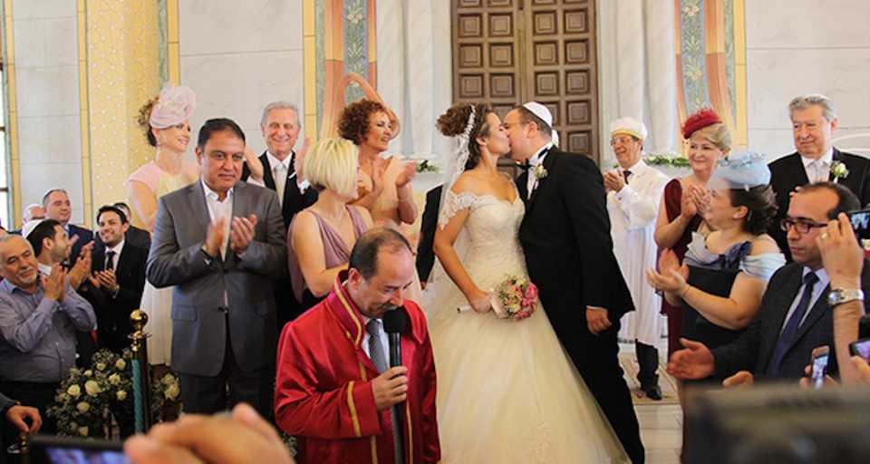 Four decades later, the first Jewish wedding was held in the Grand Synagogue of Edirne in late May 2016 after its reconstruction was finished in 2015 thanks to the Turkish government.