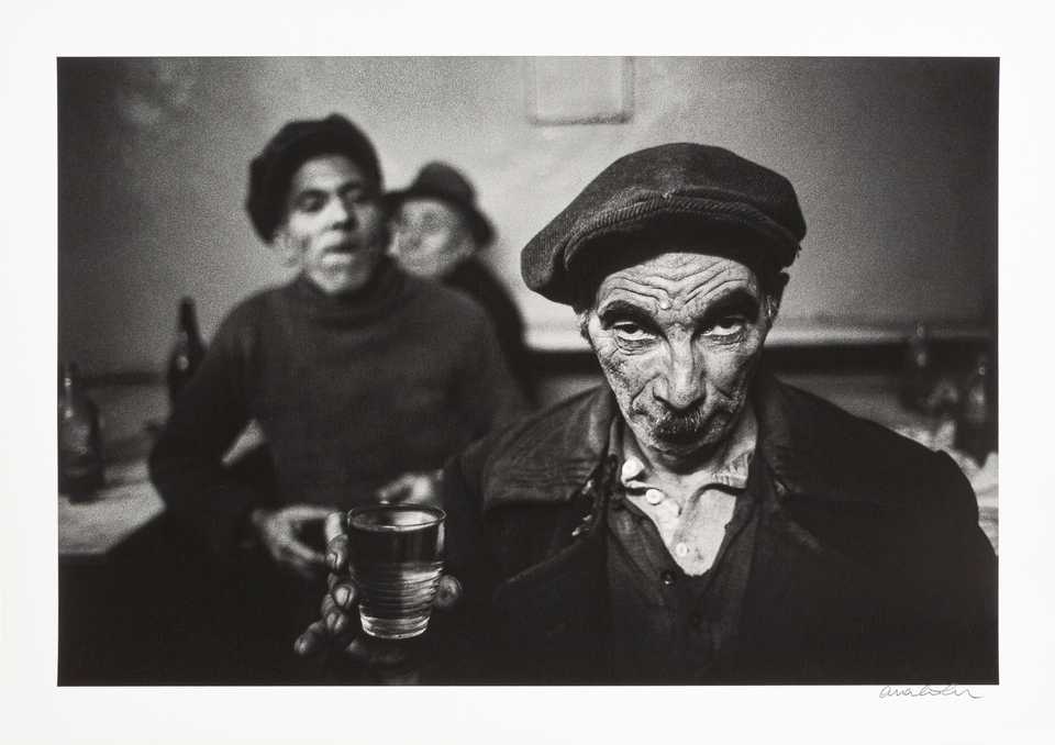 “A drunkard at Koltuk Meyhane in Tophane,” 1959.