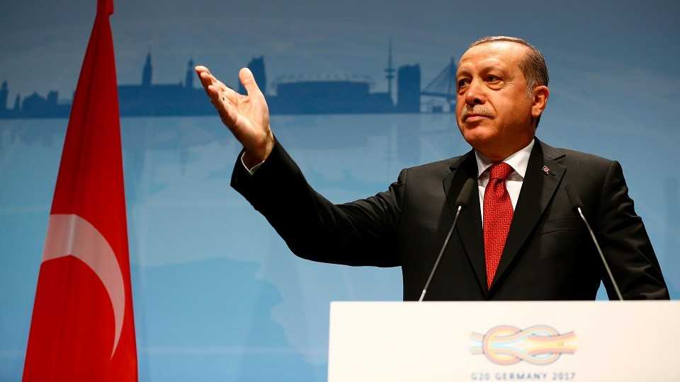 Turkish President Recep Tayyip Erdogan gestures during a news conference to present the outcome of the G20 leaders summit in Hamburg, Germany July 8, 2017.