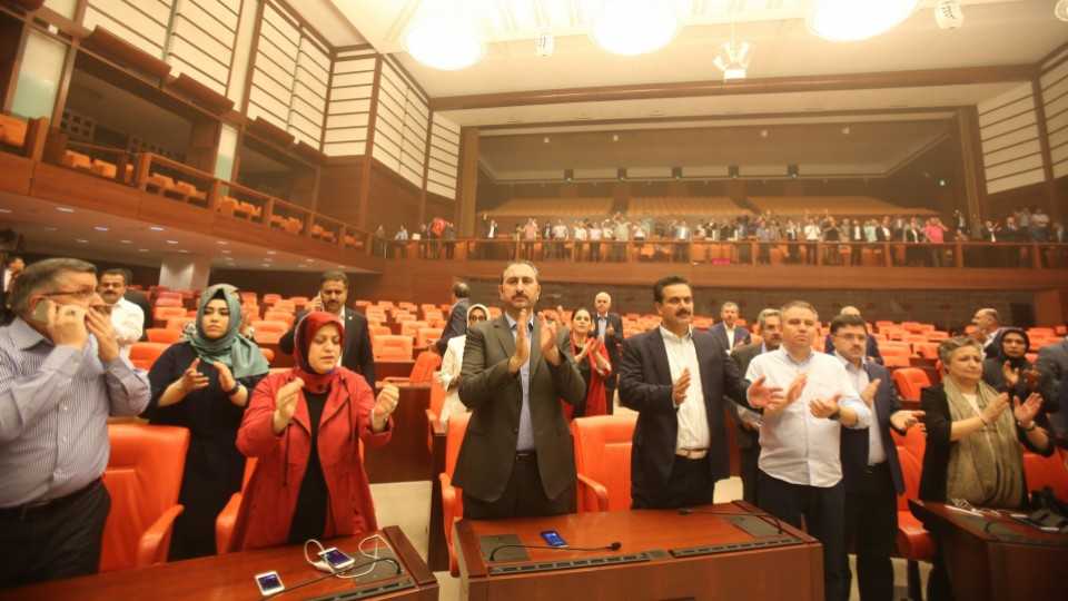 Turkish MPs from across the political spectrum maintained a united front against the attempted coup as parliament was bombed.