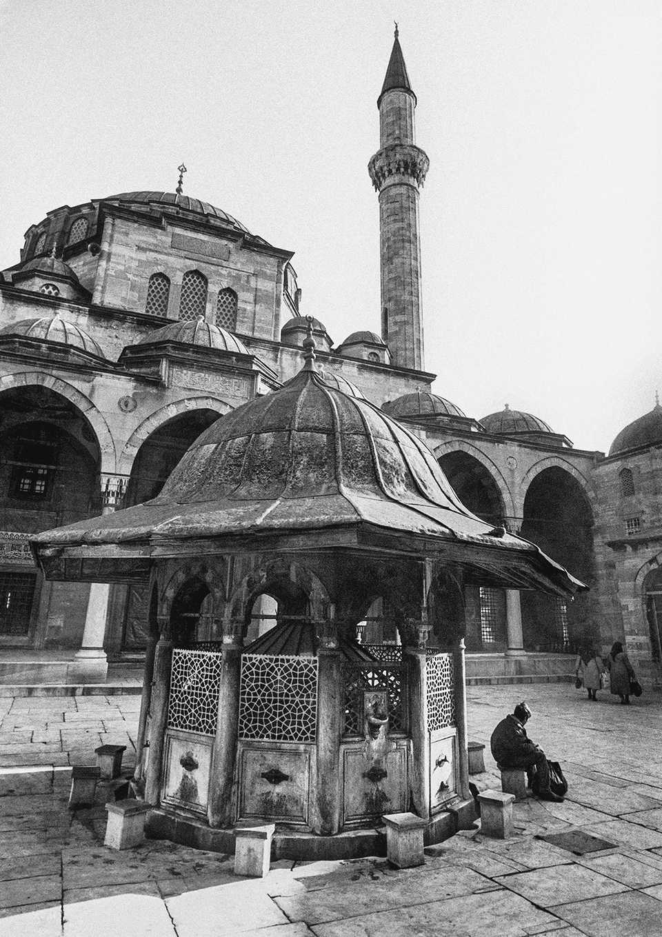 The courtyard and fountain of Sokullu Mehmet Pasha Mosque, Kadirga, 1988.