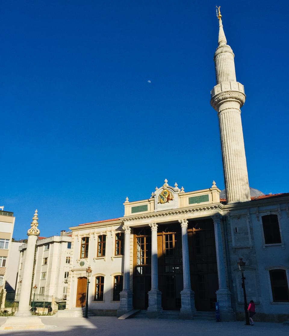 The entrance to Tesvikiye mosque in Nisantasi, Istanbul.