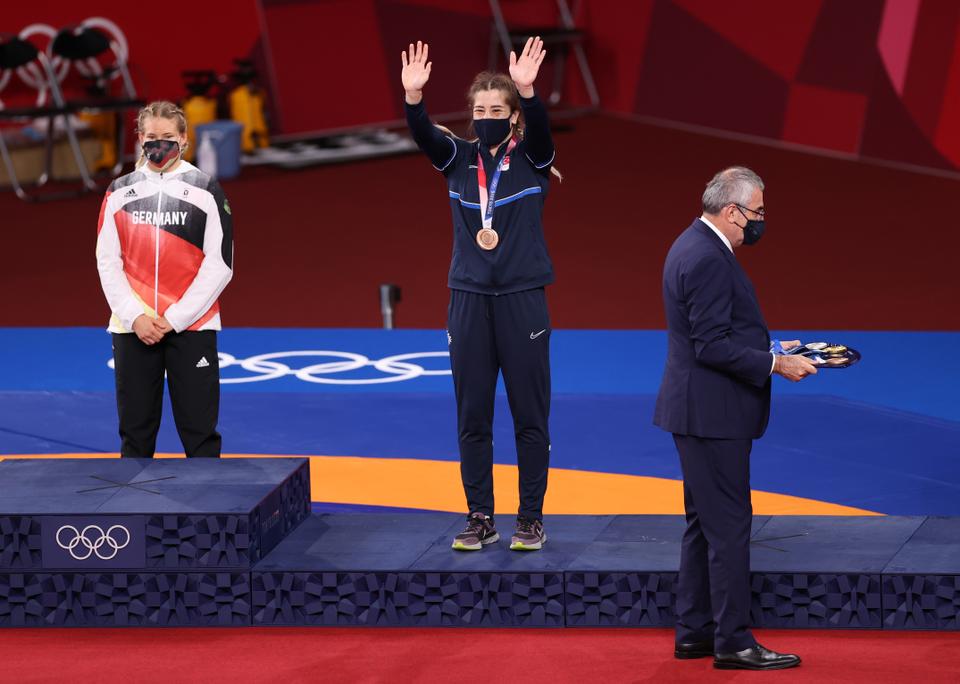 turkey s adar makes history with olympic bronze in women s wrestling