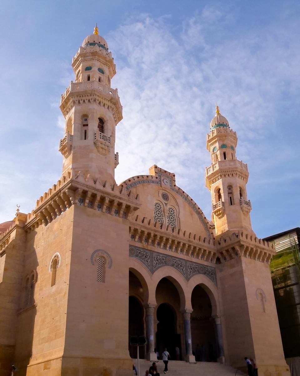 La mosquée Ketsawa est une mosquée à Alger, la capitale de l'Algérie
