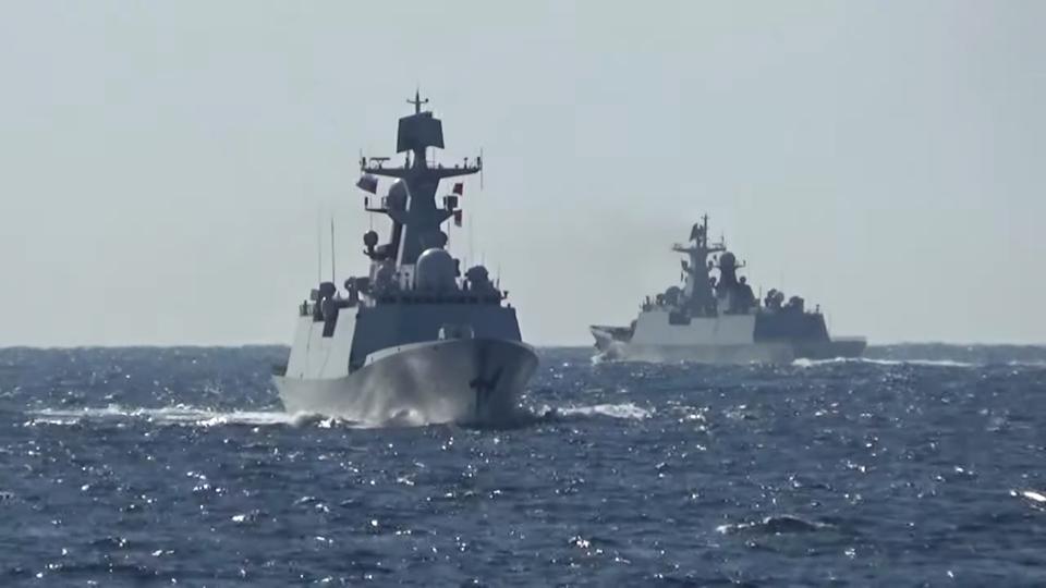 By building bases in both West and East Africa, China wants to challenge the US naval supremacy across the world's oceans. A group of naval vessels from Russia and China sail across the Pacific Ocean.