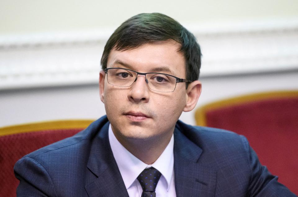 Yevheniy Murayev said he has been denied entry to Russia since 2018 because it is a threat to Russia's security.