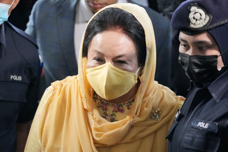 Rosmah Mansor, wife of former Malaysian PM Najib Razak, arrives at Kuala Lumpur High Court on September 1, 2022 for a verdict in her corruption trial involving  a $279 million solar energy project.