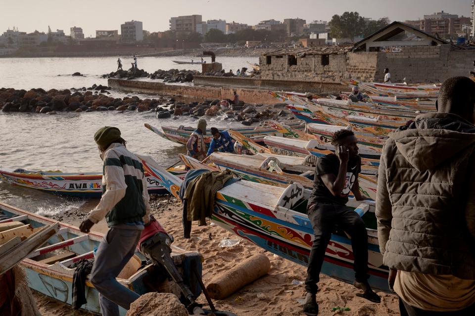 Traditional pirogues in Soumbedioune, Dakar.