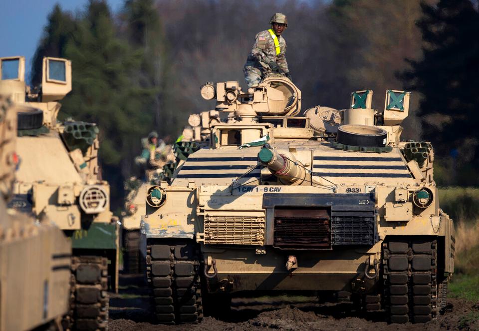 Germany wants the US-made Abrams battle tanks to be deployed in Ukraine before it decides to send its own Leopard 2 tanks.