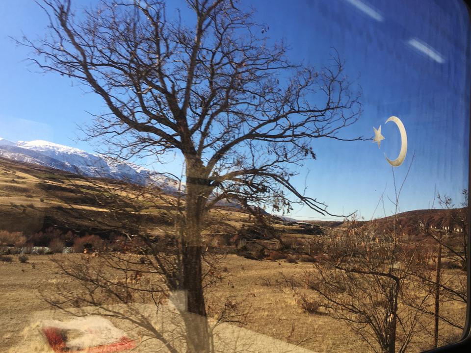 Erzincan province delivered the most spectacular scene of all, with its rolling hills, snow-capped mountains in the distance and the Euphrates River trickling down the Anatolian plateau.