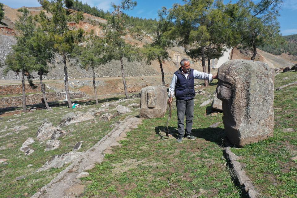 Yesemek Open Air Museum and Sculpture Workshop officer Ali Cicek showed AA the artifacts that survived the quakes unscathed.