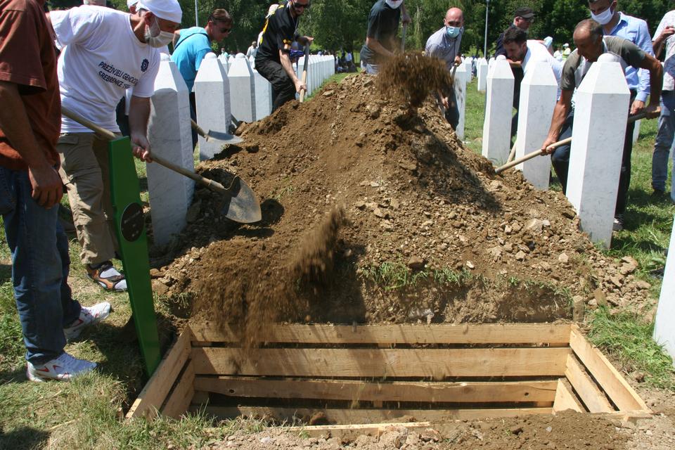 In pictures 25th anniversary of Srebrenica genocide